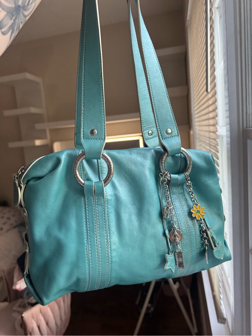 Elliot luca shoulder bag